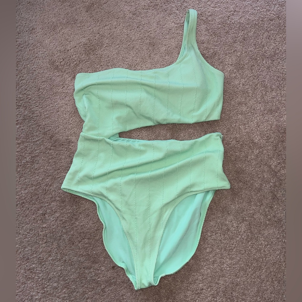 *XXL LONG* Cut out one piece bathing suit